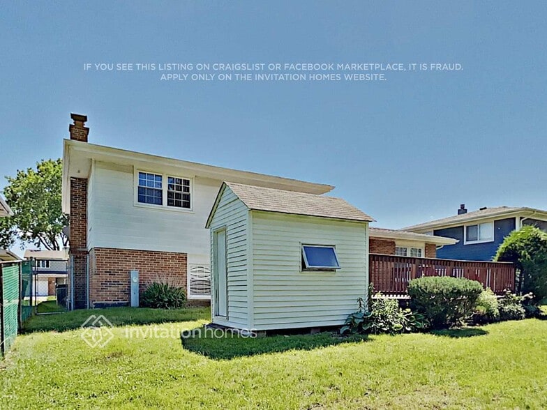 Building Photo - 6300 157th St