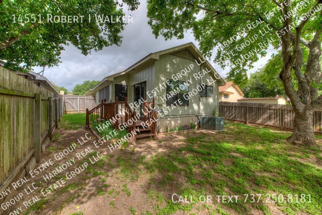 Building Photo - 14551 Robert I Walker Blvd