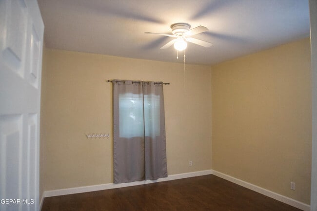 Building Photo - 9401 Pavo Ln