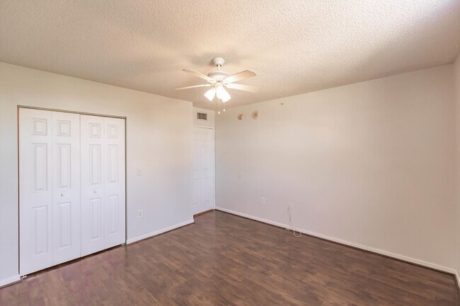 Building Photo - 651 Okeechobee Blvd