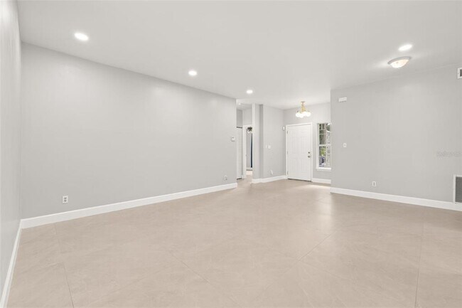 Building Photo - 11218 Worley Ave