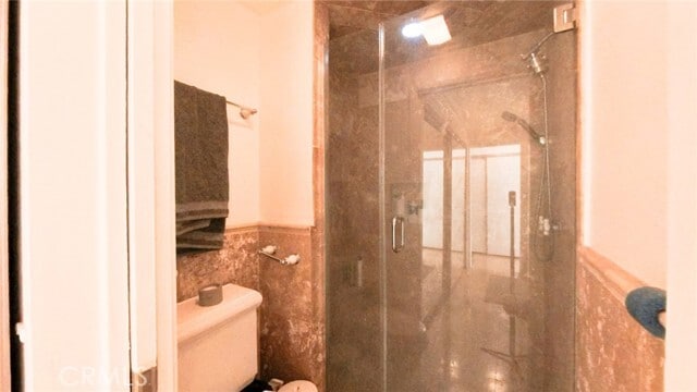 Building Photo - 2575 E 19th St