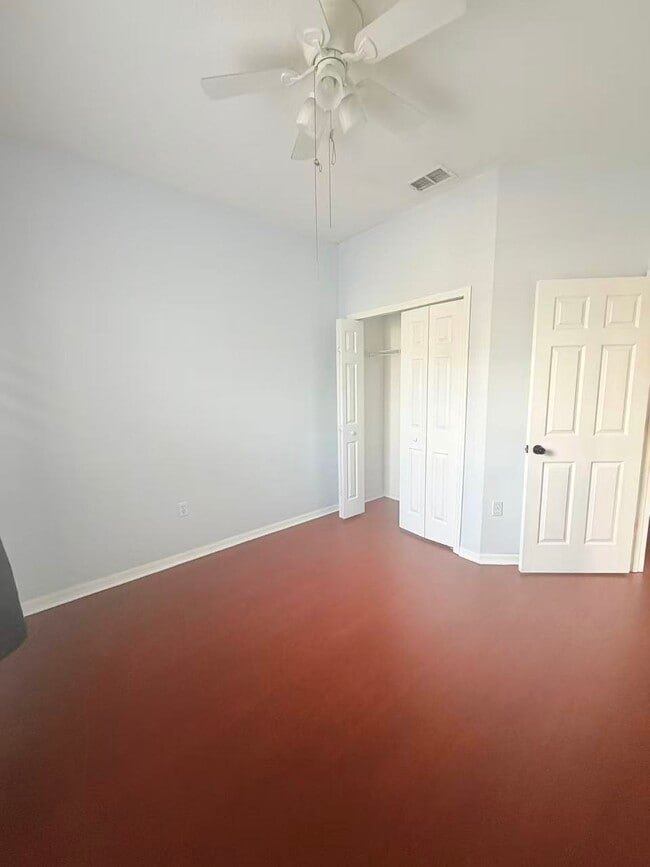 Building Photo - 404 Bluff Pass Dr