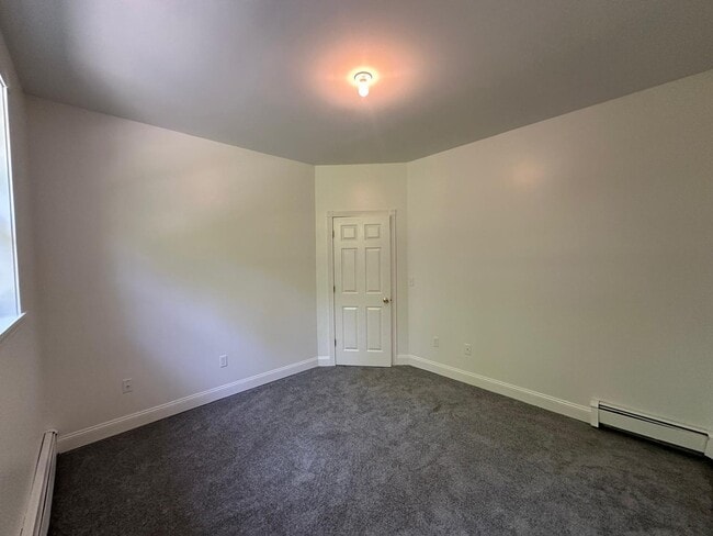 Building Photo - 26 Hulsetown Rd