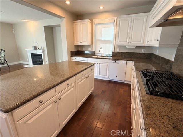 Building Photo - 15 Via Abajar