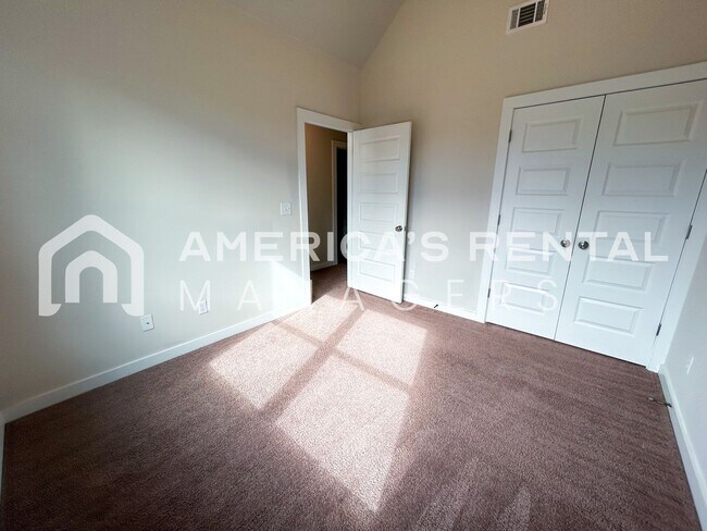 Building Photo - MOVE-IN SPECIAL!!! - Home for Rent in McCalla, AL!!! Available to View Now!!! - Sign a lease by 3...