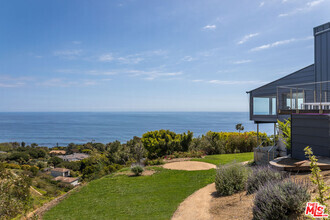Building Photo - 32701 Vista De Los Ondas