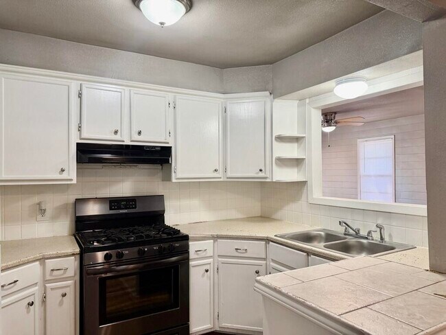 Building Photo - 4818 36th St