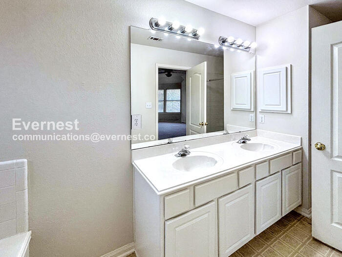 Building Photo - 15835 Opal Fire Dr