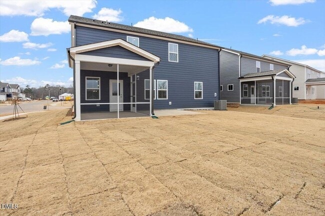 Building Photo - 465 Grange Farm Pl