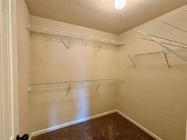 Building Photo - 2723 Morgan Glen Rd NE