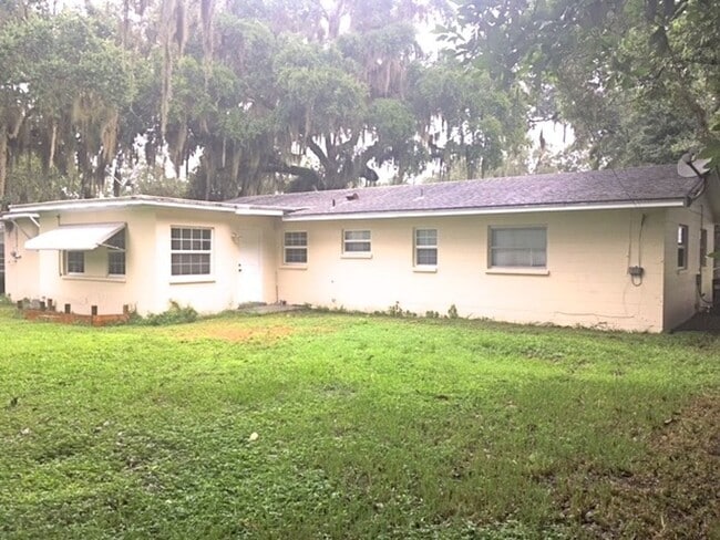 Building Photo - ***Charming 3 Bedroom, 2 Bath Home in Bart...