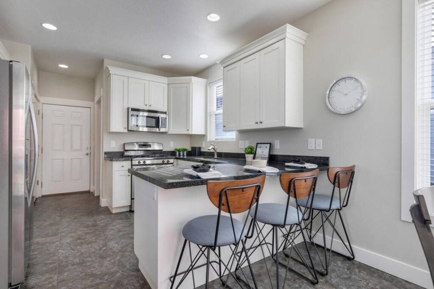 Building Photo - 5032 Bear Trap Dr