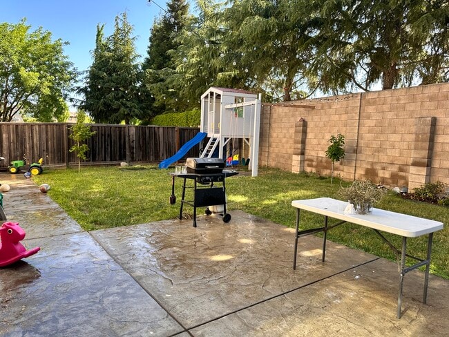 Building Photo - 2514 Mercato Ln