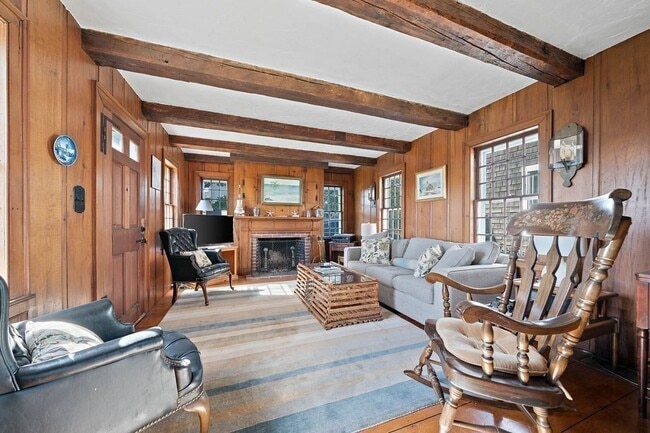 Building Photo - 154 Edward Foster Rd