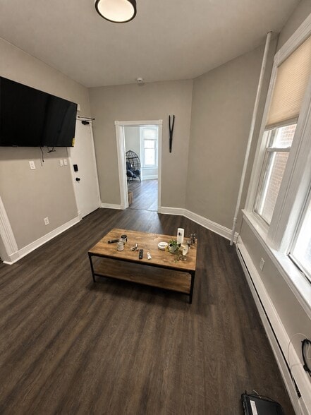 Living Room - 308 7th Ave W