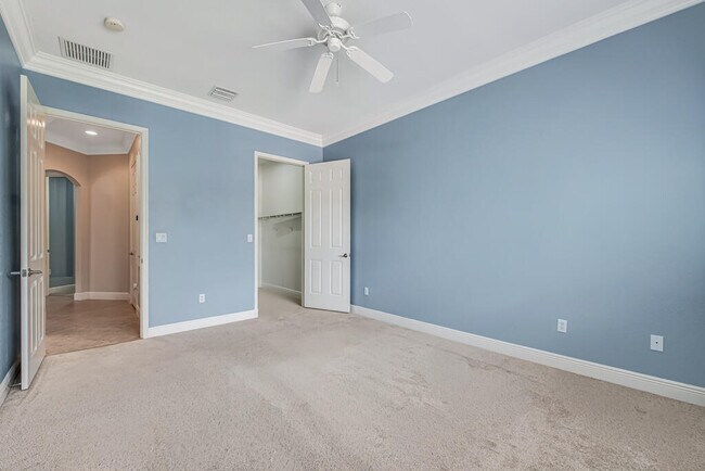Building Photo - 9778 Bowline Dr