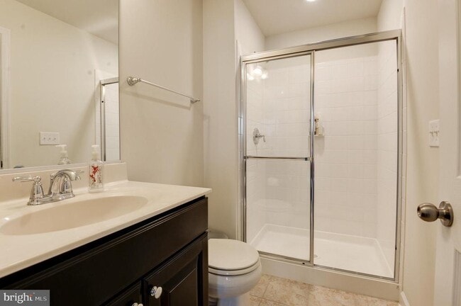 Building Photo - 22283 Pinecroft Terrace