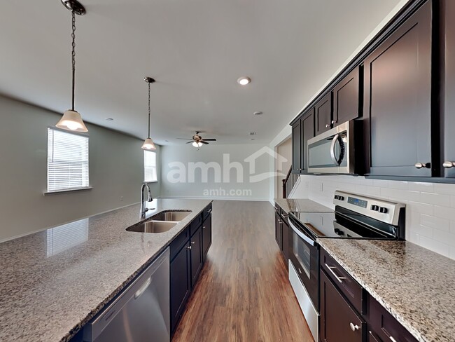 Building Photo - 580 Smt Vw Ln