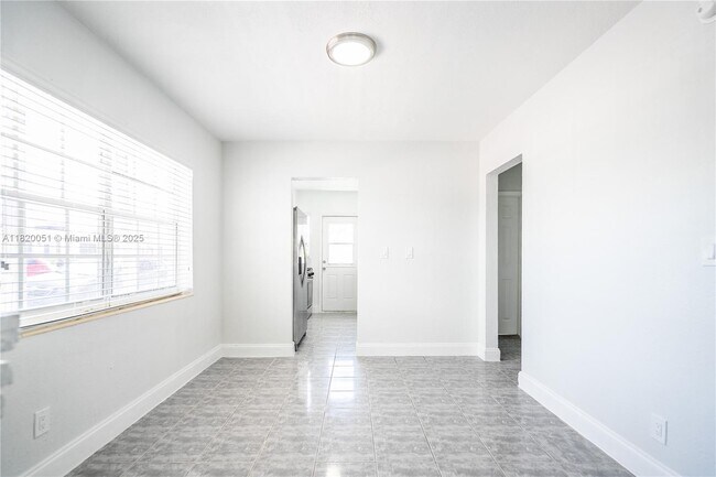Building Photo - 320 84th St