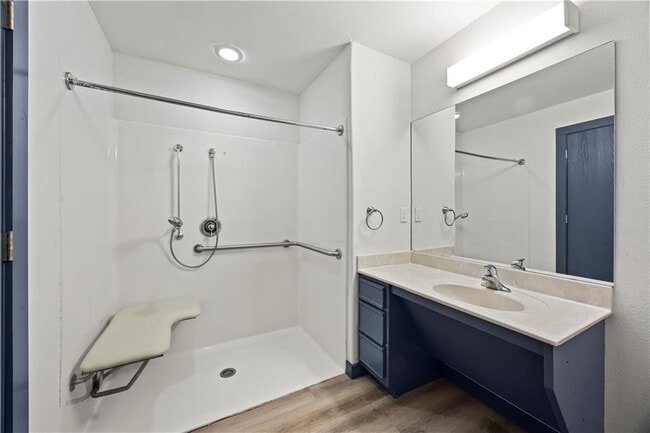 Building Photo - 2619 N Quality Ln