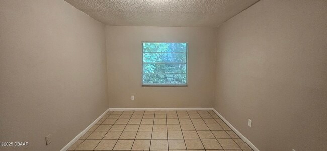 Building Photo - 333 S Osceola St