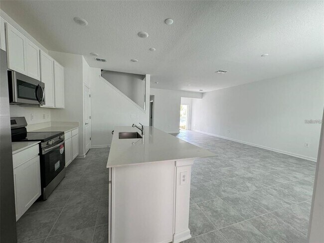 Building Photo - 6122 Peaceful Pk Wy