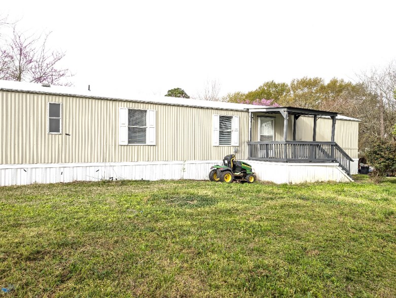 Building Photo - 13314 Pecan Tree Dr