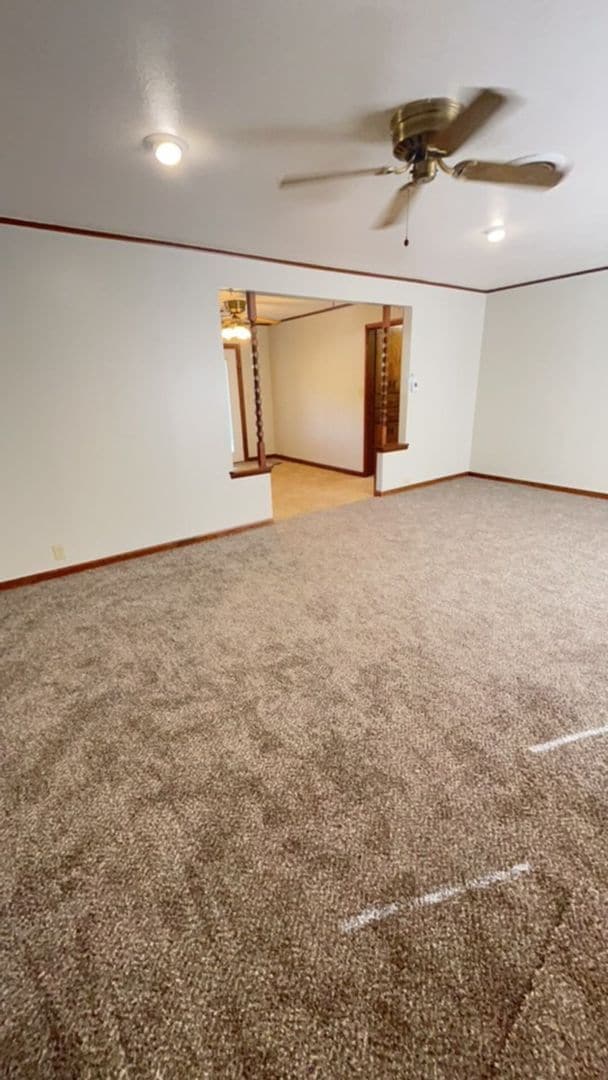 Building Photo - 1757 Meadowbrook Dr