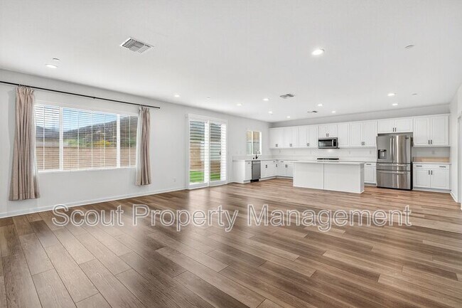 Building Photo - 28113 Echo Ct.