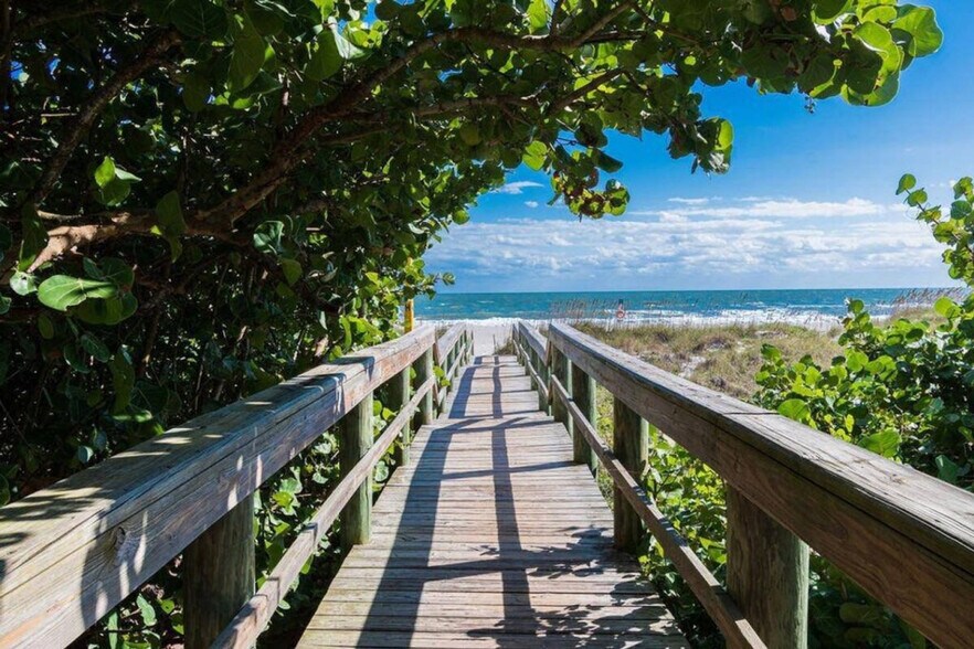 Building Photo - 400 S Atlantic Ave