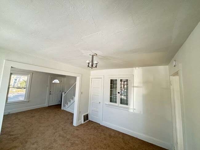 Building Photo - 3 Br 1 Bath Twin Home available in Bethlehem