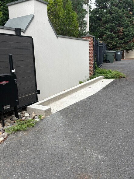 Parking Space just off the private back gate - 4600 Kenmore Dr NW