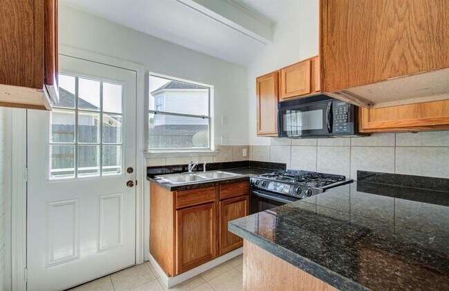 Building Photo - 12223 Ayrshire Pl