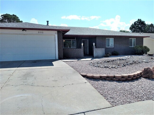 Primary Photo - 4 BEDROOM 3 BATHROOM HOME IN THE VIBRANT C...