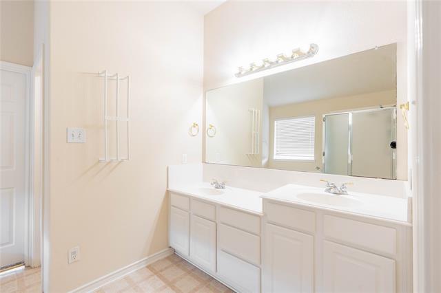 Building Photo - 4500 Carmel Mountain Dr