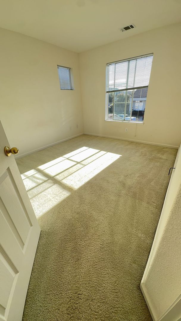 Building Photo - OPEN HOUSE SATURDAY 3/14/26 from 2:00-3:00pm