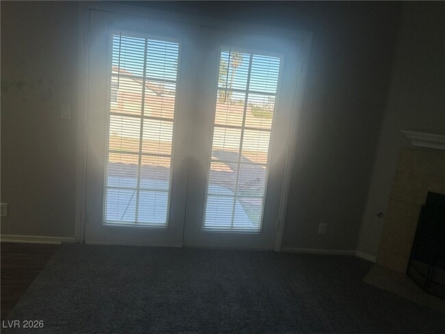 Building Photo - 948 Chaps Cir