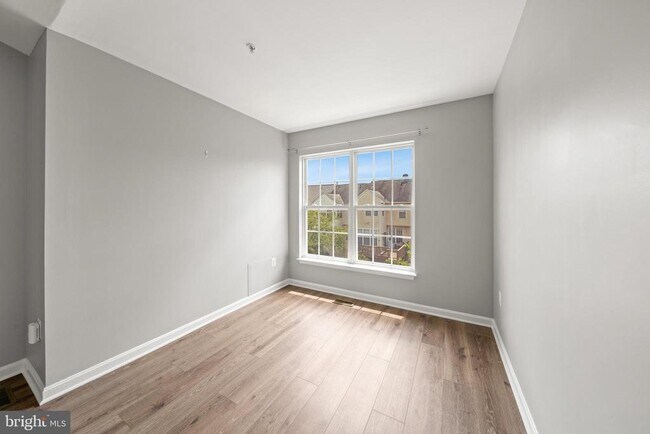 Building Photo - 154 Fieldstone Ct