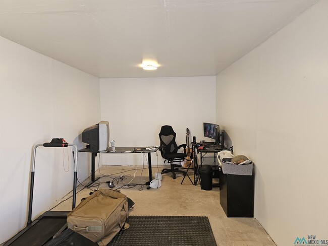 Building Photo - 2808 Ross St