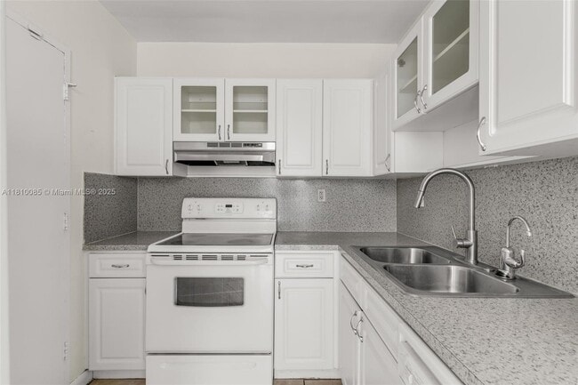 Building Photo - 6701 NW 169th St
