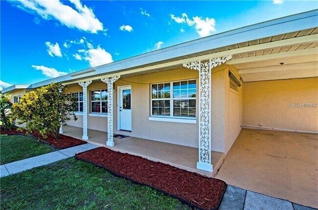 Building Photo - 540 Lindley Terrace