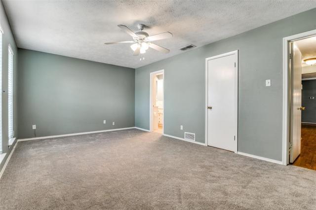 Building Photo - 3 bedroom in Dallas TX 75218