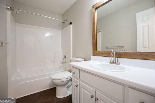 Building Photo - 1587 Brush Creek Dr