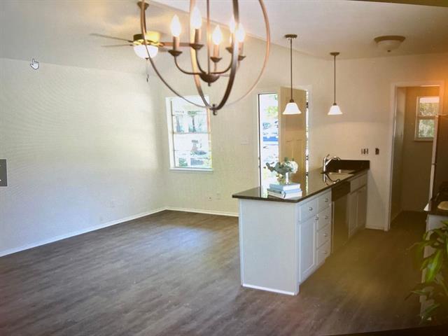 Building Photo - 2701 Livingston Ave