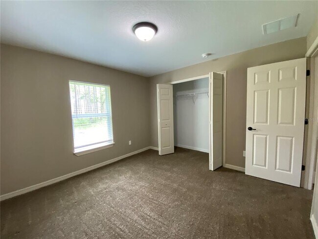 Building Photo - 13760 SW 81 Cir
