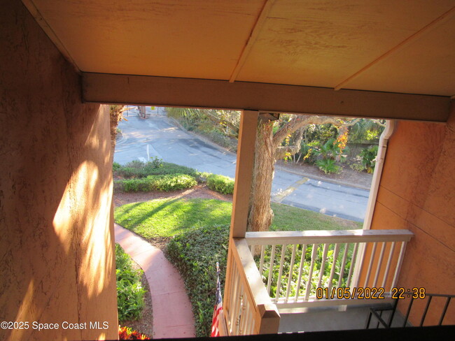 Building Photo - 225 S Tropical Trail