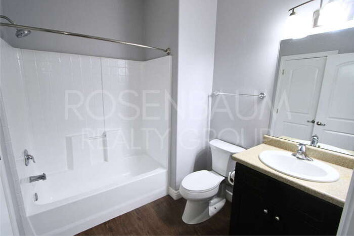 Building Photo - 854 S San Marcos Dr