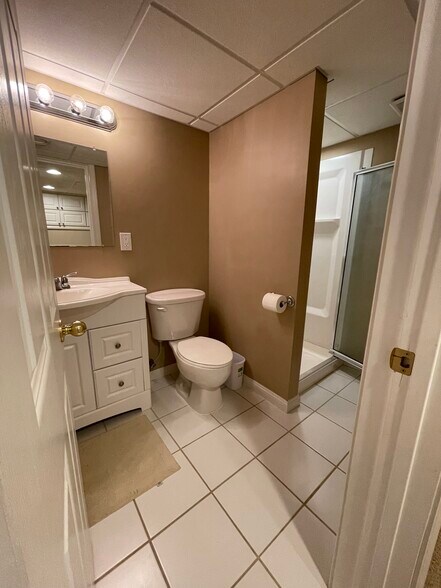 Building Photo - 6041 Holywell Dr