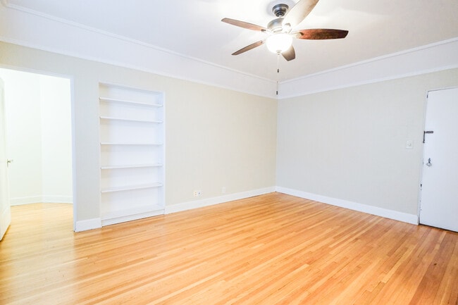 1 Bedroom - The Granada